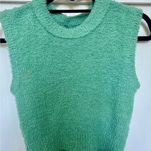 Turquoise fluffy tank top, cropped